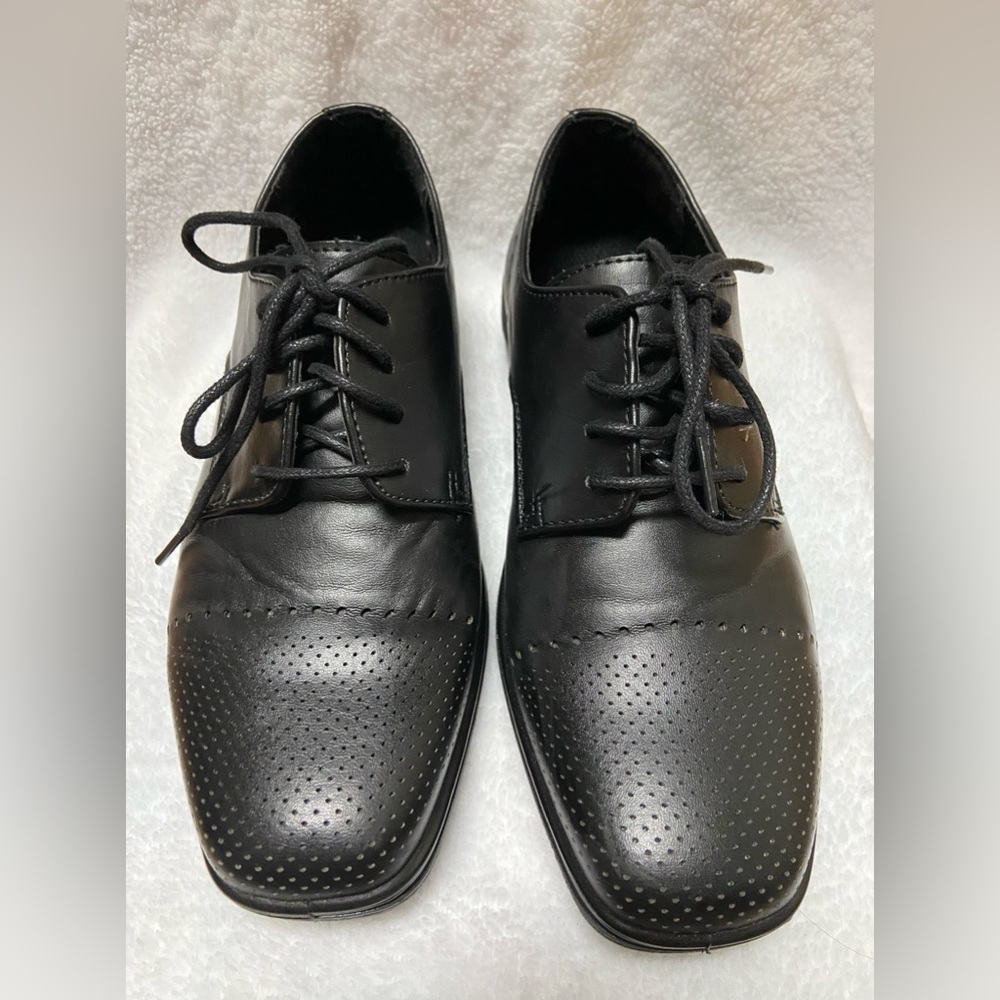 Boys Stafford Memory Foam Lace-up Dress Shoes Size 2M